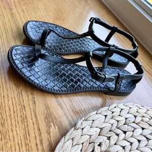 Bottega Veneta black leather sandals